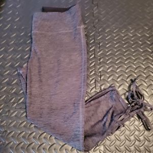Yoga crop leggings VOGO Medium